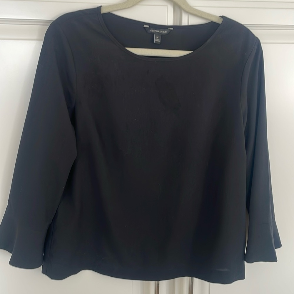 Banana Republic long sleeved Blouse